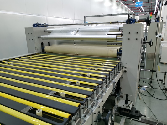 PLC kontrolü ile kalınlığı 0.03-2mm olan laminasyon için yüksek verimli film kaplama makinesi