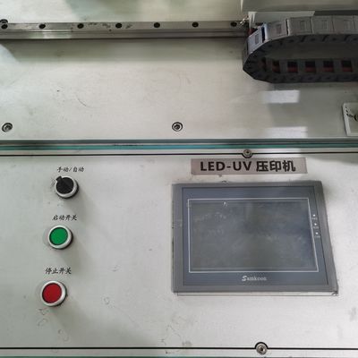 UV Kaplama Üretim Hatı Cam Akrilik Yaprak İçin UV Yapıştırıcıyla UV Reboşluk