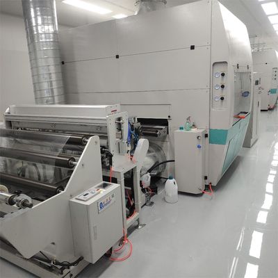 Kalıplanmış pulpa için otomatik püskürtme kaplama sistemi.