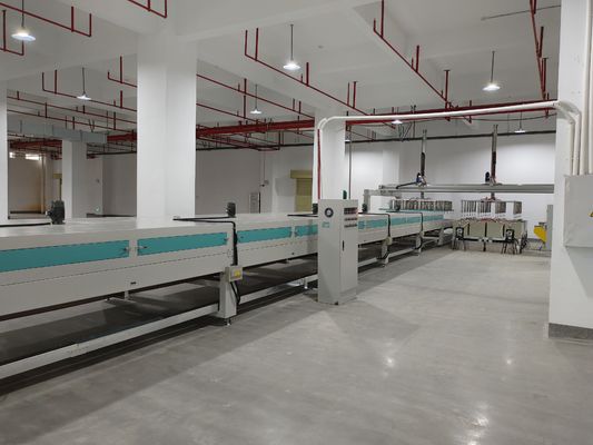 Tam otomatik kaplama hattı 24 istasyon pulp kalıplı ürün için spin kaplama makinesi