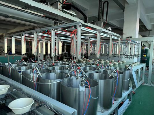 Yenilikçi Tasarım Kesme Teknolojisi Pulp Molding Coating Machine 24 Station CE