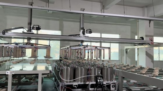 Uzun Yaşam Süresi Yüksek Hızlı Robotik Montaj Pulp Kalıplandırma Kaplama Makinesi Pulp Kalıplandırılmış Ürün için 24 İstasyon
