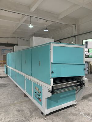 Endüstriyel Excimer Lazer İşlem Sistemi. Esnek Üretim hattı entegrasyonu ve tamamen özelleştirilebilir parametreler.