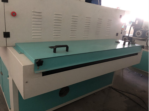 UV Kürleme Makinesi / Altı lambalı UV kürleme makinesi 1320mm
