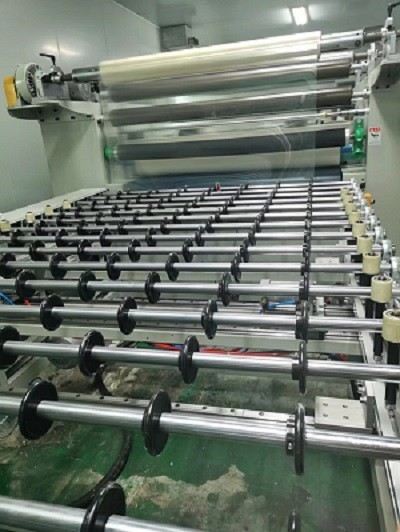 Taşıma Hızı 1-20m/min Otomatik Film Dönüştürme Tipi Otomatik