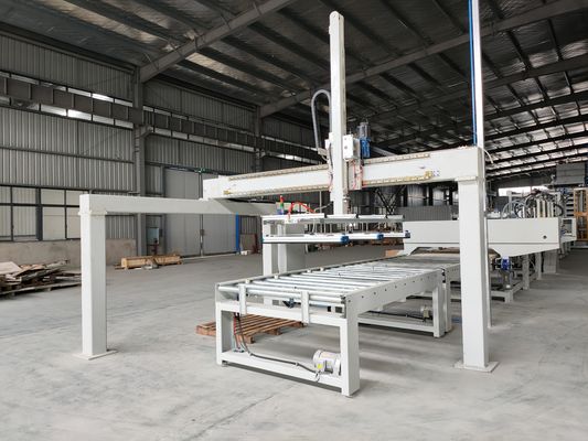 Geniş Kaplama Uv Otomatik Yükleme ve Boşaltma Makinesi 4KW 1600mm